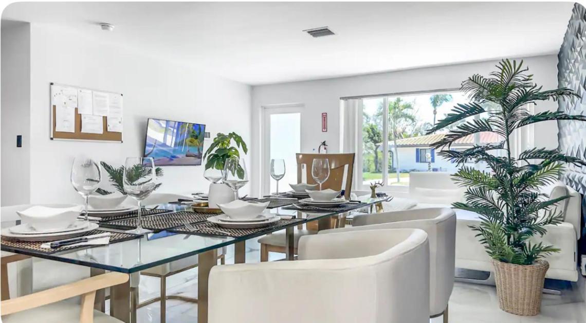 Amazing Home W Heated Pool 8 Mins To The Beach Lighthouse Point Exterior foto