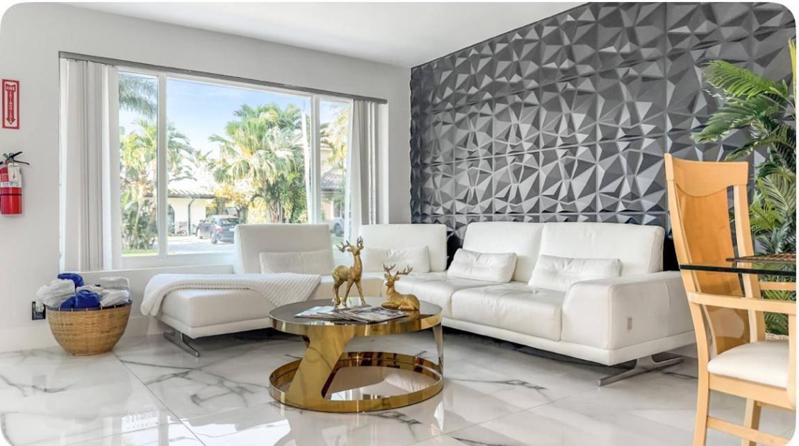 Amazing Home W Heated Pool 8 Mins To The Beach Lighthouse Point Exterior foto
